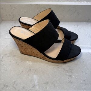 Xappeal Black and Tan Wedge Sandals